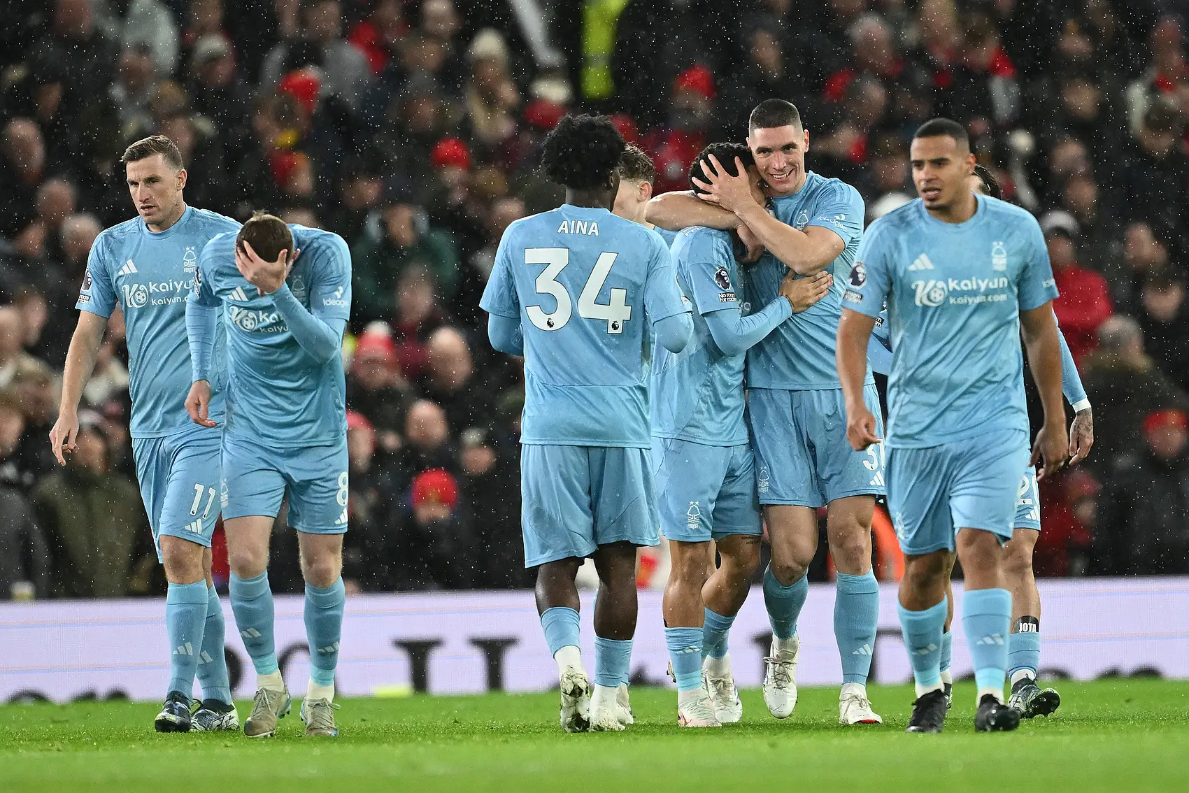 曼联遭维拉反击逆转,欧冠资格陷入危机(曼联遭维拉反击逆转,欧冠资格陷入危机了吗) 曼联遭维拉反击逆转,欧冠资格陷入危机(曼联遭维拉反击逆转,欧冠资格陷入危机了吗)