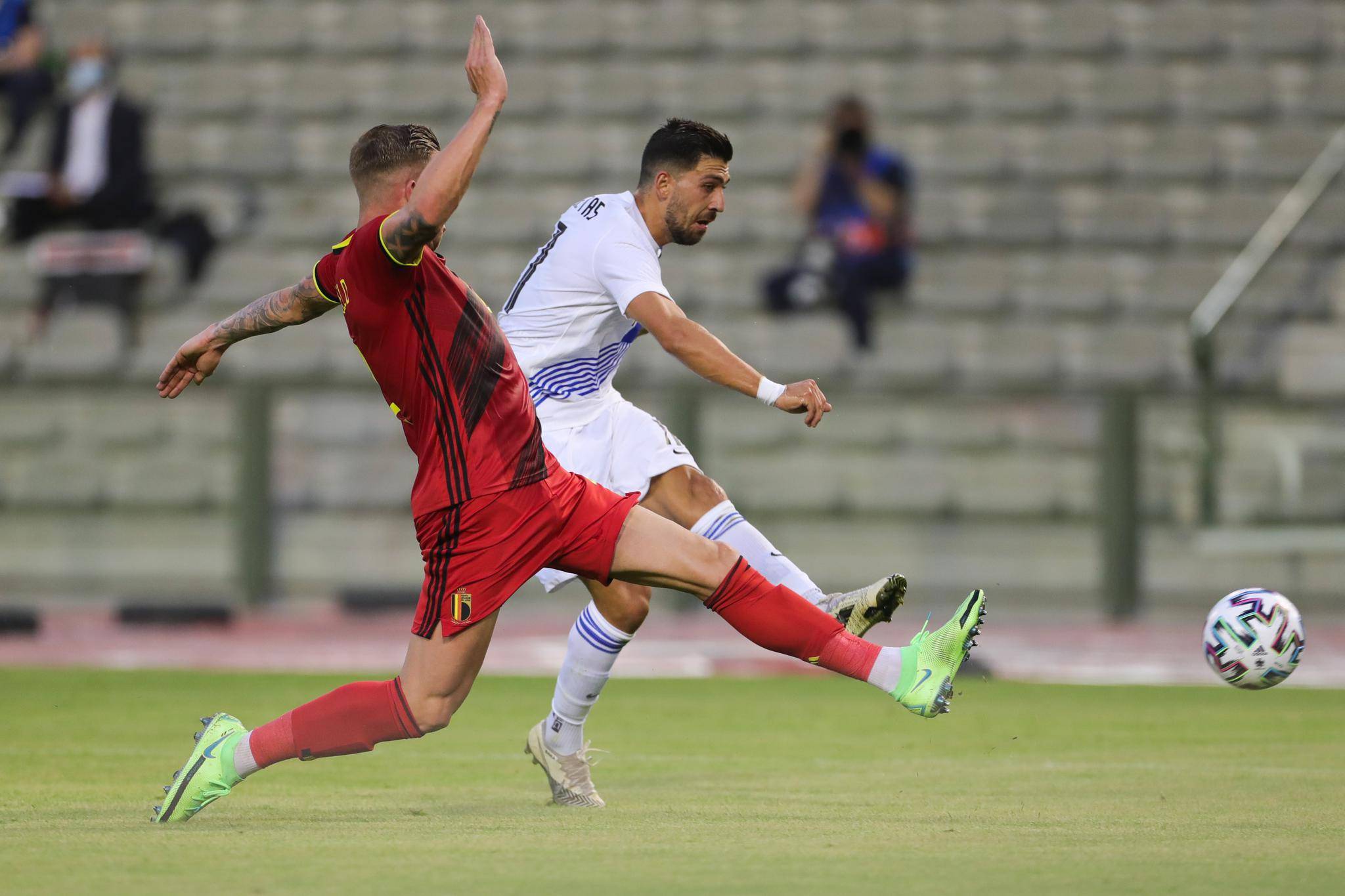 关于北马其顿主场惜败，晋级前景堪忧的信息